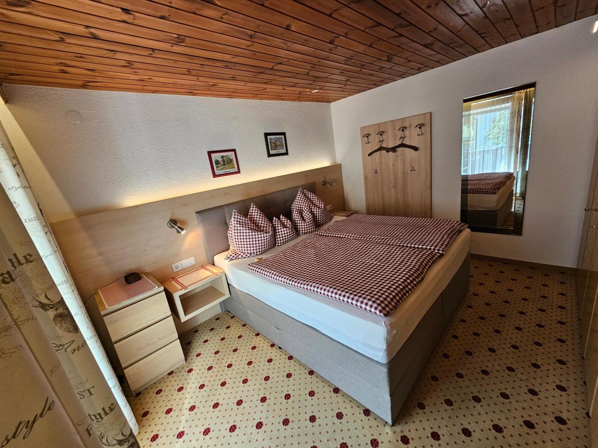 Pension-Appartements Waldruh Achenkirch Buitenkant foto