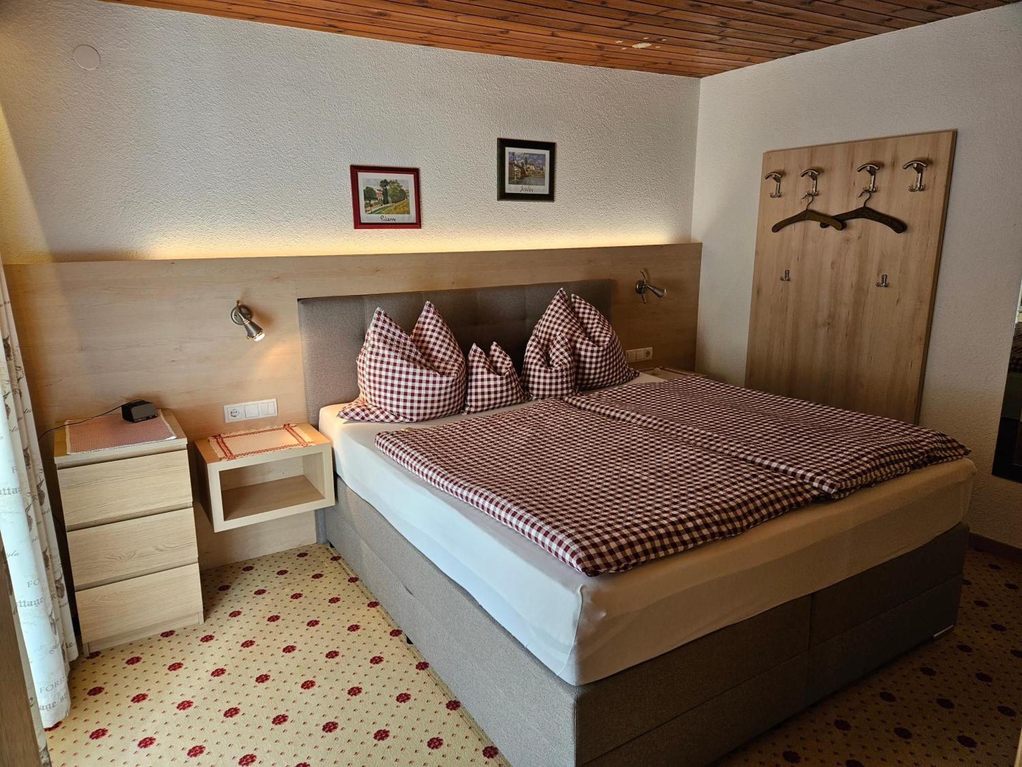 Pension-Appartements Waldruh Achenkirch Buitenkant foto